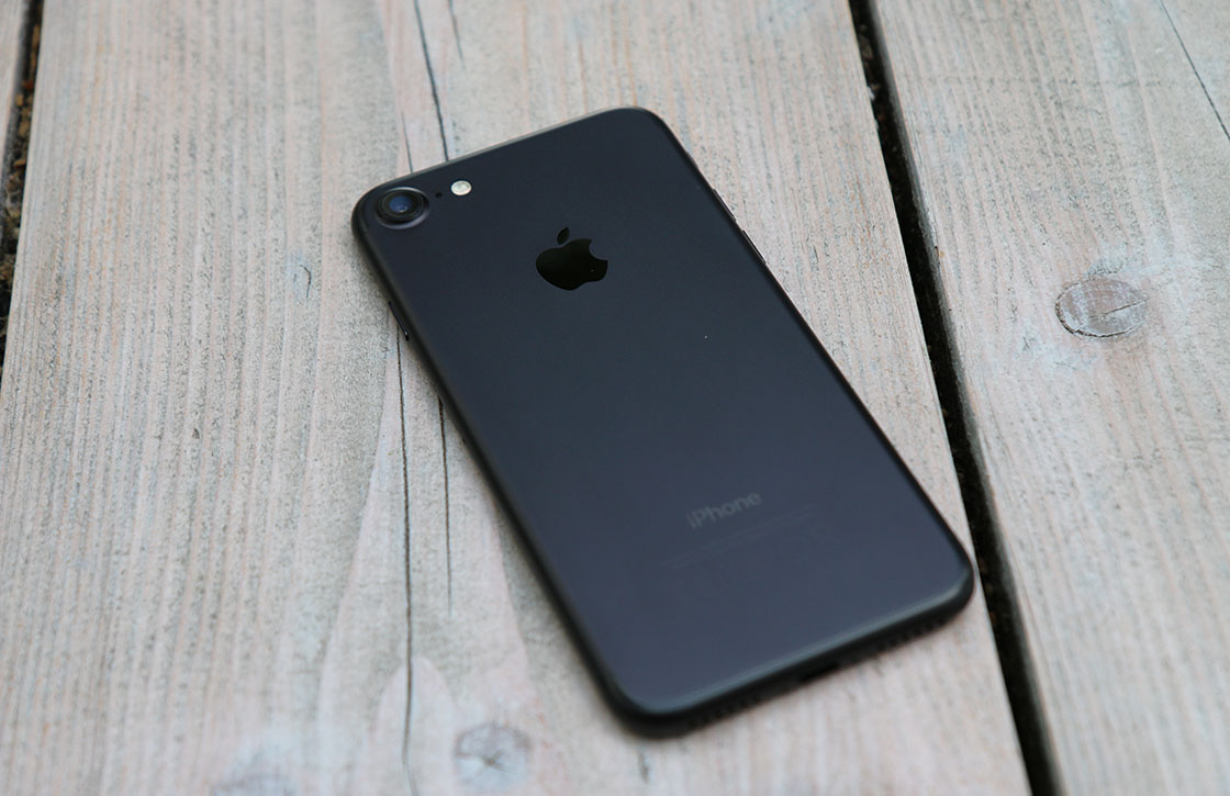 Beeldscherm iPhone 7: problemen herkennen en laten vervangen